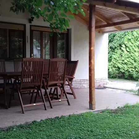 Tiszafa Apartamento *